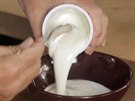 Jogurt je základem nadýchané espumy urené na müssli.