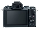 Canon EOS M5 na zadní stran disponuje 3,2palcovým dotykovým výklopným...