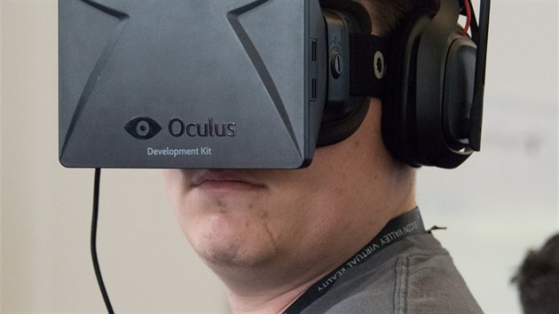 Zakladatel Oculusu sestavil helmu, která vás zabije, když zemřete ve hře