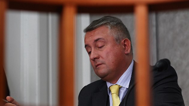 Právník Hradu Marek nespala u soudu s Ivanem Ošťádalem, který žaluje hlavu státu za odmítnutí jmenovat jej profesorem (21. září 2016)