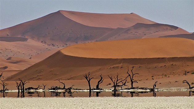 dol smrti v namibijsk pouti. Namibie je ale v Africe povaovna za jednu z nejbezpenjch zem.