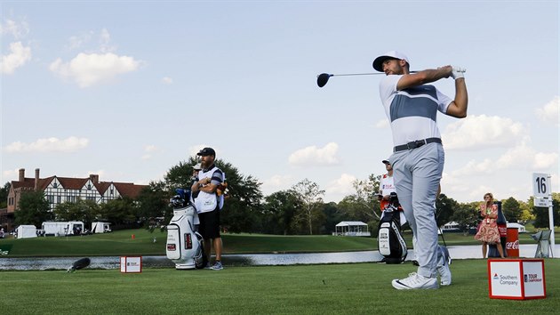 Kevin Chappell ve finle turnaje Tour Championship v Atlant.