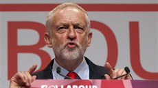 Do ela Labouristické strany byl znovu zvolen Jeremy Corbyn. (24.9.2016)