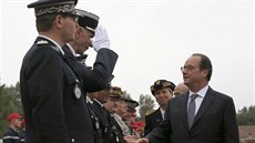 Francouzský prezident François Hollande pi návtv v Calais (26.9.2016)