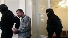 Soud se skupinou anarchist vinných z pípravy útoku na vlak zaal Mstský soud v Praze eit na zaátku srpna.