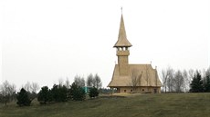 Devný pravoslavný kostelík v Most pi výstavb.