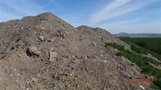 Firma dostala za nezákonné ulo�ení odpadu milionovou pokutu.