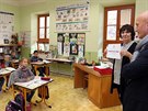 Ivo Valenta na n�v�t�v� z�kladn� a mate�sk� �koly v Komni na Uherskohradi��sku.