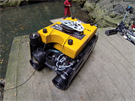 T�mu speleolog� a pot�p��� se poda�ilo s pomoc� d�lkov� ovl�dan�ho robota...