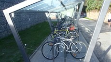 Klánovický cyklopísteek je pilotním projektem parkovit Bike and Ride,...