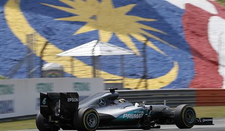 Lewis Hamilton ve Velké cen Malajsie F1.
