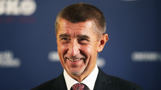 P�edseda hnutí ANO Andrej Babi� p�i tiskové konferenci k výsledk�m krajských a...