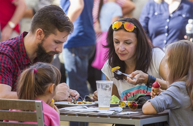 Gastrofestival ve Velkých Karlovicích na Vsetínsku pilákal tisíce návtvník...