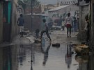 Situace po pechodu hurikánu Matthew ve mst Port-au-Prince na Haiti...