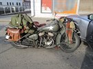 Netradiní nehoda se stala v Sobslavi. Historický motocykl Harley Davidson WLA...