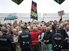 Úasti nmecké kancléky Angely Merkelové na dráanských oslavách vyuili i...