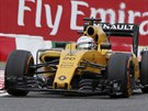 Kevin Magnussen z Renaultu ve Velké cen Japonska F1