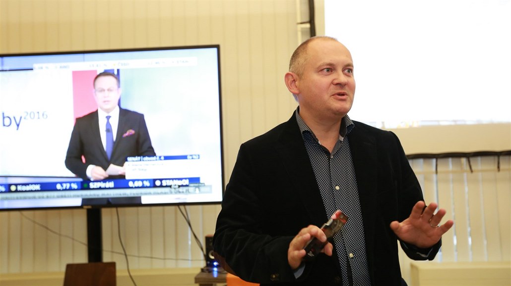 Dosavadní jihomoravský hejtman Michal Ha�ek utrp�l v krajských volbách ne�ekan�...