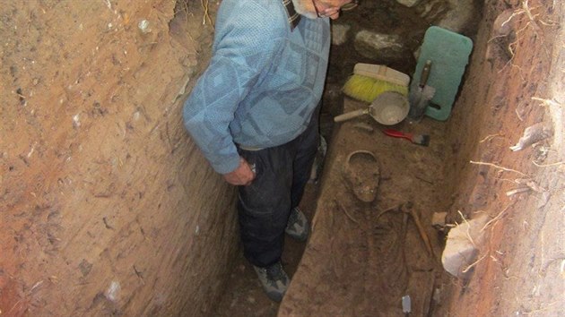 Hrob, kter archeologov rovn objevili.