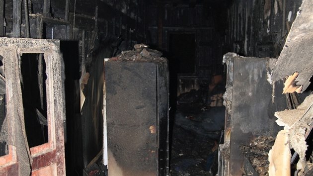 Po��r fary v Uh��nov� na Rychnovsku (4.10.2016).