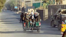 Afghánská policie v Kundúzu. (2.10.2016)