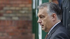 Odhlasováno má i premiér Viktor Orbán (2. íjna 2016)
