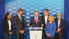 Vedení ODS na tiskové konferenci k výsledkm voleb (8. íjna 2016).