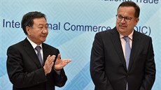 Nám�stek ministra obchodu �ínské lidové republiky �iang Ceng-wej a �eský...