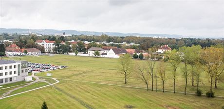 Nové bytové domy mají vyrst u kíení ulic Na Sádkách a Na Zlaté stoce poblí...