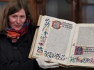 Magdeburskou kroniku, bohat zdobený rukopis na pergamenu z roku 1525, ukazuje...