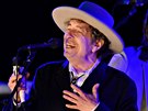 Americký hudebník Bob Dylan během vystoupení na festivalu v britském Paddock...