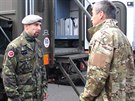 Ministr obrany Martin Stropnický navtívil klatovská kasárna. (10. íjna 2016)