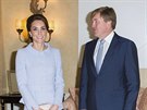 Vévodkyn z Cambridge Kate a nizozemský král Willém-Alexander (Haag, 11. íjna...