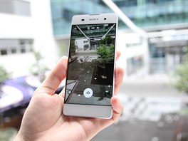 Sony Xperia XA