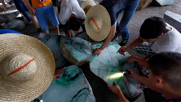 Barma pat mezi nejvt producenty nefritu na svt. (6. ervence 2016)