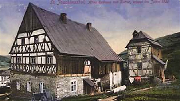 Kolorovan fotografie star jchymovsk radnice z Lindnerovy kroniky.