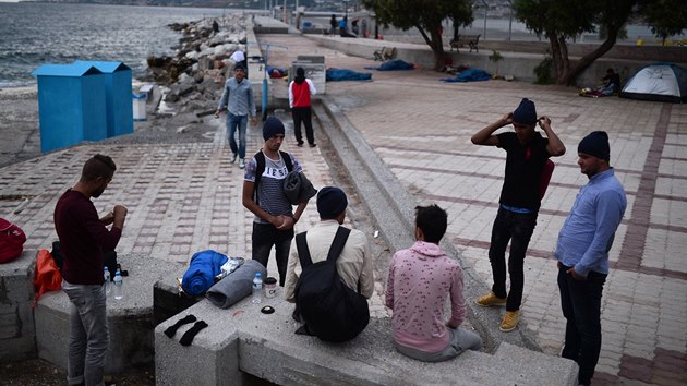 Uprchlci na ostrov Lesbos (z 2016)