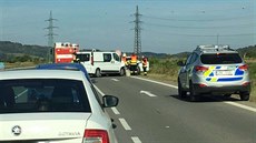U sjezdu z D1 poblí� Hranic se �eln� srazila dv� auta. P�i nehod� se zranilo...