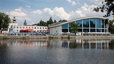 Plavecký stadion v eských Budjovicích stojí na Sokolském ostrov. V roce 2018...