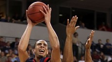 Diamon Simpson bhem svého psobení v NCAA v dresu Saint Mary's Gaels