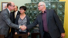 Zástupci ptikoalice podepsali memorandum o spolupráci v Královéhradeckém...