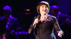 Mireille Mathieu (Kongresové centrum, Praha, 16. íjna 2016)