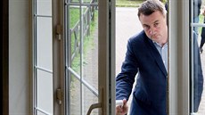 Lídr Starost� Martin P�ta p�i ned�lním koali�ním jednání, na kterém se dohodla...