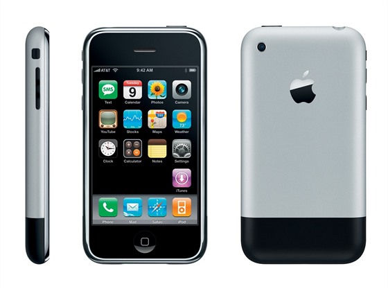 První generaci iPhonu představil Apple 9. ledna 2007