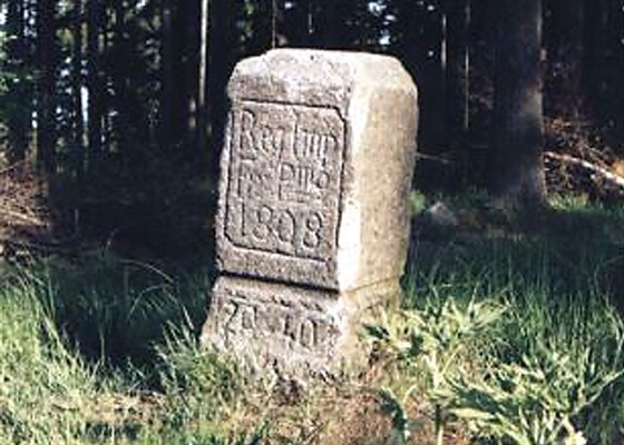 Triangulaní bod na Krudumu (Francouzský kámen).