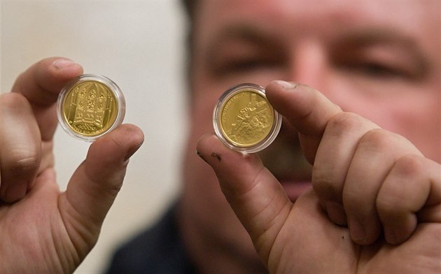 Zlatá mince s Bezdzem.