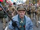 Veterán Ukrajinské povstalecké armády na demonstraci poádané krajn pravicovou...