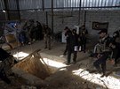 Bojovníci Islámského státu vykutali pod msty v okolí Mosulu dmyslný labyrint...