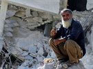 Následky bombardování v syrské provincii Idlíb (24. íjna 2016)
