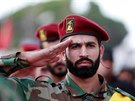 Libanon. Poheb bojovníka Hizballáhu, který padnul pi bojích v Aleppu  (24....